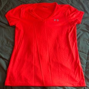 Women under armour shirt